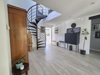 Maison à vendre 8 pièces 229 m²