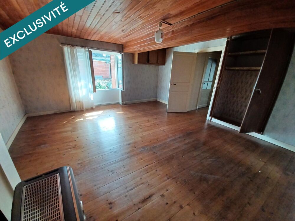 Vente Maison Maison avec dépendances en pierres, cour et jardin Aigre