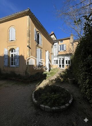  Maison � vendre 15 + pi�ces 700 m�