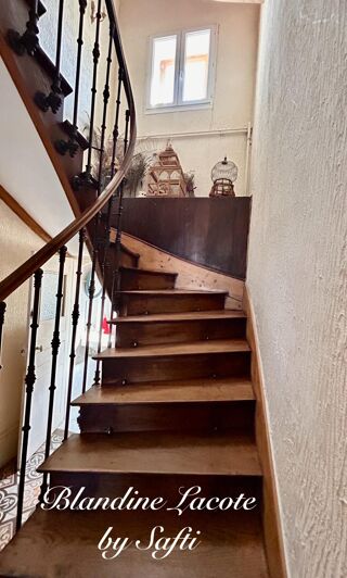  Maison � vendre 12 pi�ces 296 m�