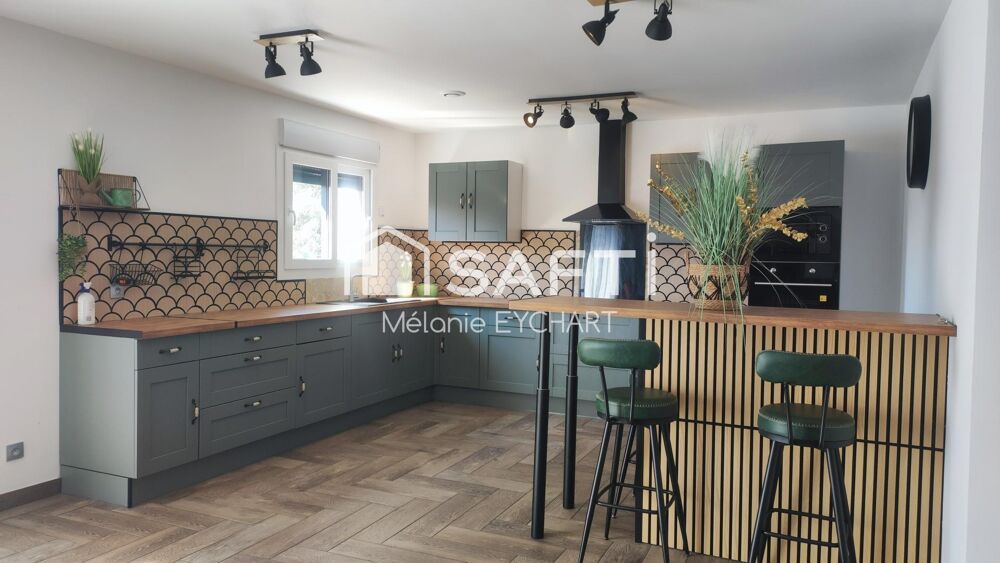 Vente Maison Maison de plain pied avec garage, à seulement 5 minutes de La Rochefoucauld Moulins sur tardoire