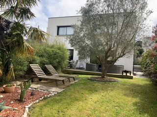  Maison à vendre 7 pièces 269 m²