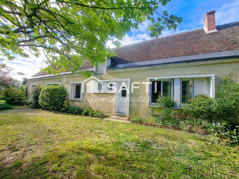 Vente Maison Ensemble immobilier sur plus de 3 hectares avec terrain constructible et dépendances Civray-de-touraine