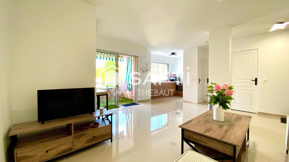 Vente Appartement Saint Raphael- Appartement rénové avec aperçu mer Saint-raphael