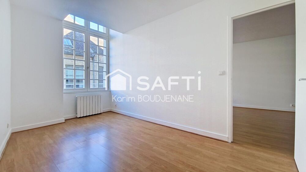 Vente Appartement SENLIS  CŒUR HISTORIQUE – F2 39 M² – PARKING FERMÉ Senlis