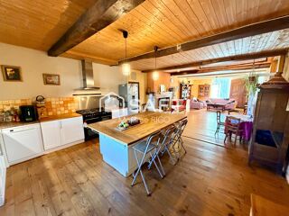  Maison à vendre 6 pièces 215 m²