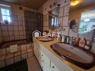  Immeuble � vendre 159 m�