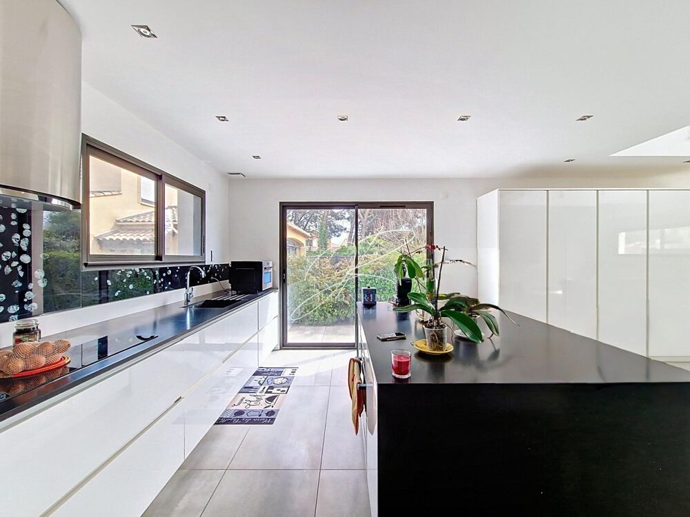 Vente Maison Villa T4 3 chambres 165 m² piscine dépendance Agde