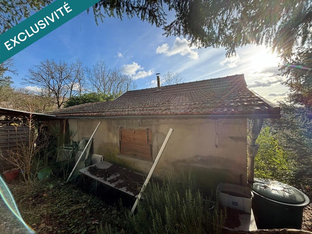 Vente Maison Maison à rénover avec grand terrain de 7149m², source et vue dégagée Saint-prix