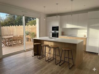  Appartement � vendre 5 pi�ces 85 m�