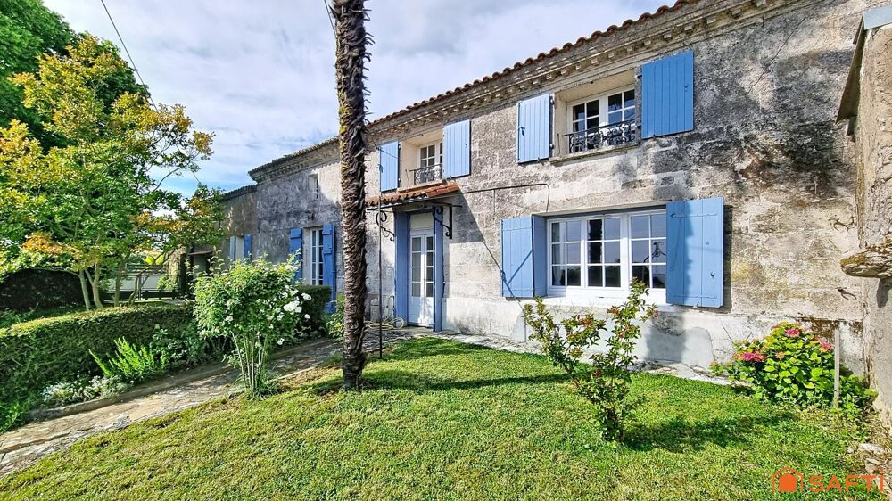 Authentique maison charentaise de caractère avec piscine et vue estuaire !