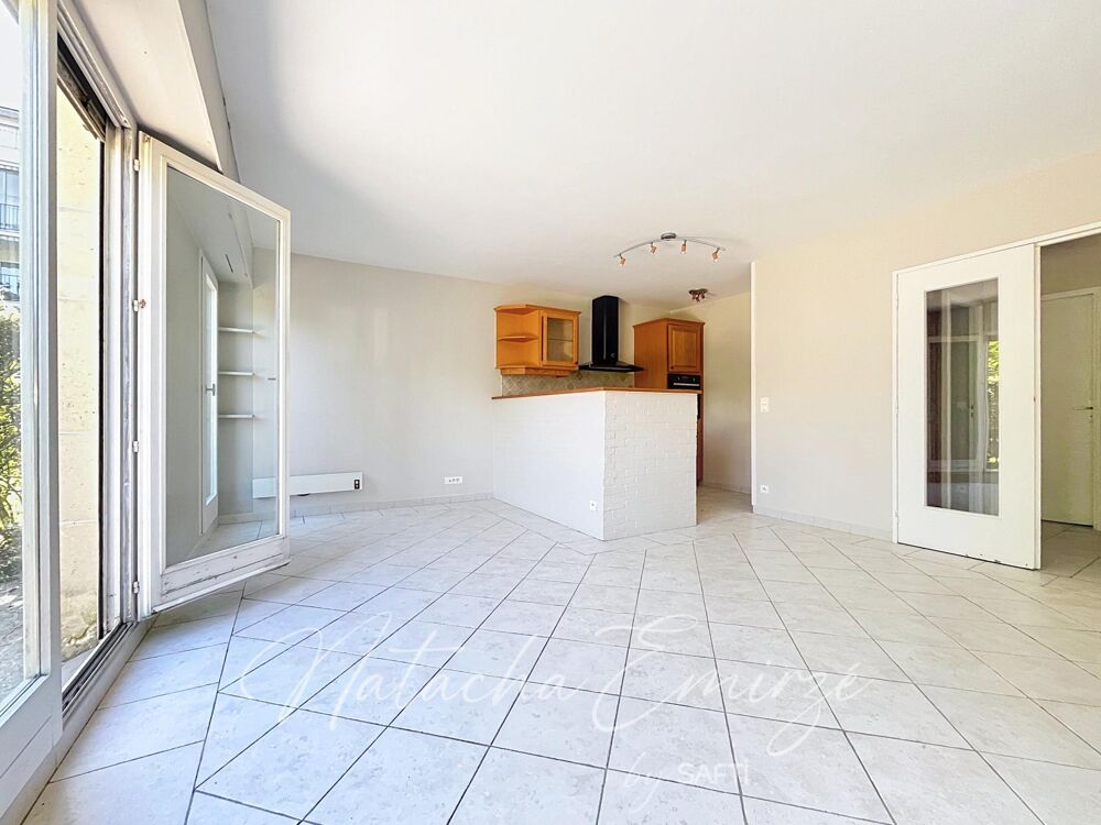 Location Appartement Au calme, bel appartement 2 pièces avec beaux volumes, terrasse, à 8 min à pied du RER de Chatou Chatou