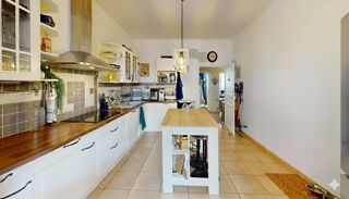  Immeuble � vendre 231 m�