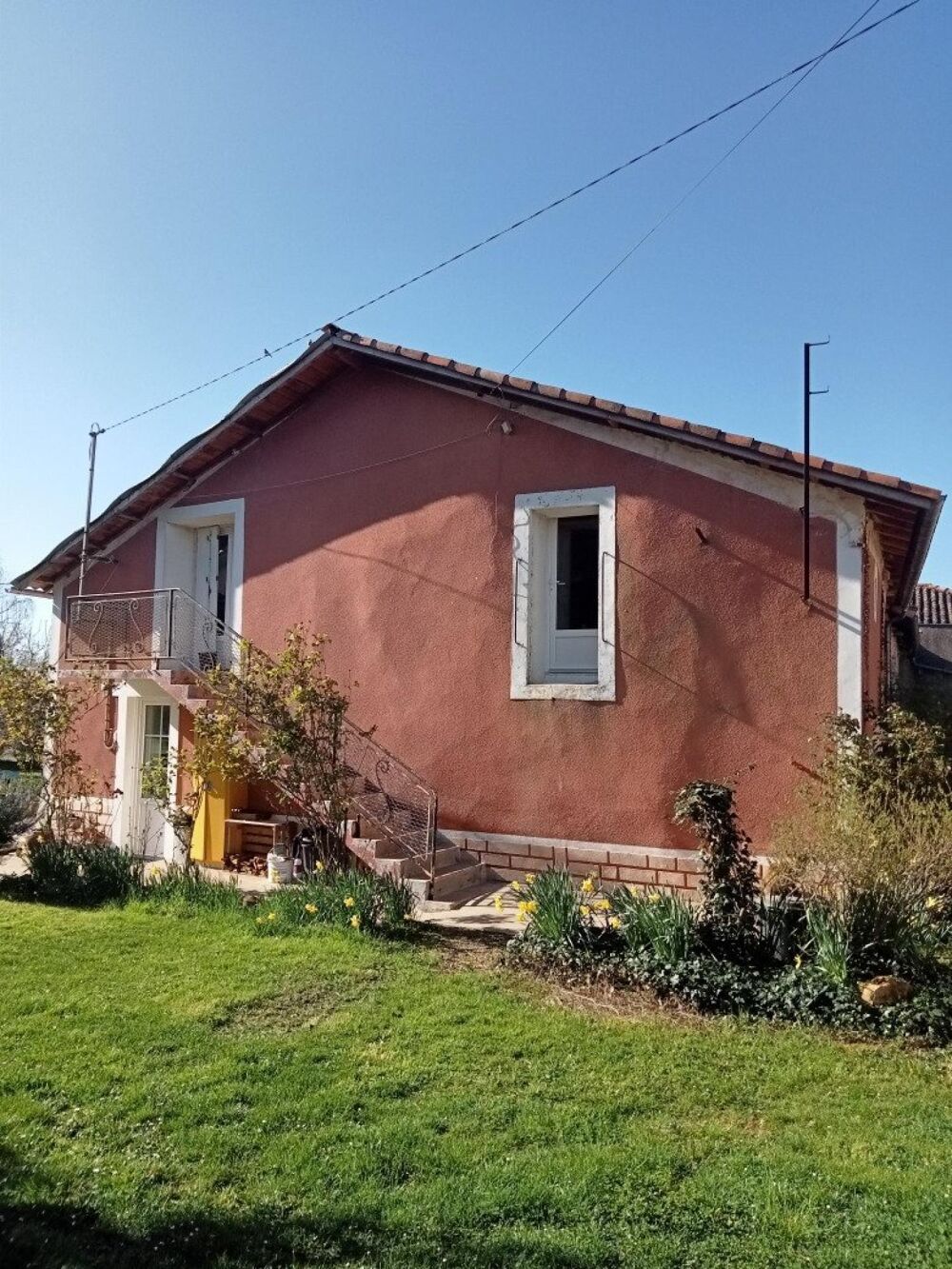 Vente Maison Maison chaleureuse, jardin clos et d�pendances Rom
