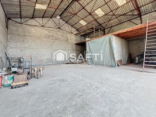  Immeuble � vendre 240 m�