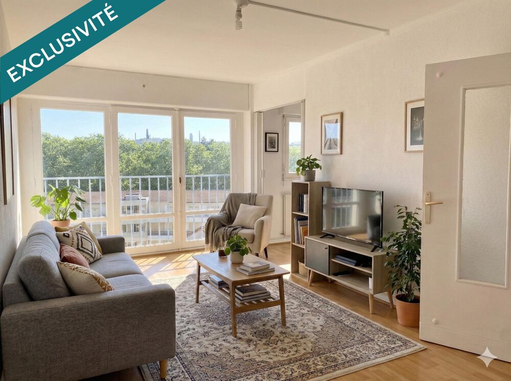 Vente Appartement Situé au CENTRE de Vénissieux (69200), cet appartement bénéficie d'un emplacement stratégique offrant un cadre de vie pratique e Venissieux