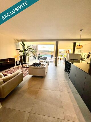  Maison � vendre 7 pi�ces 235 m�