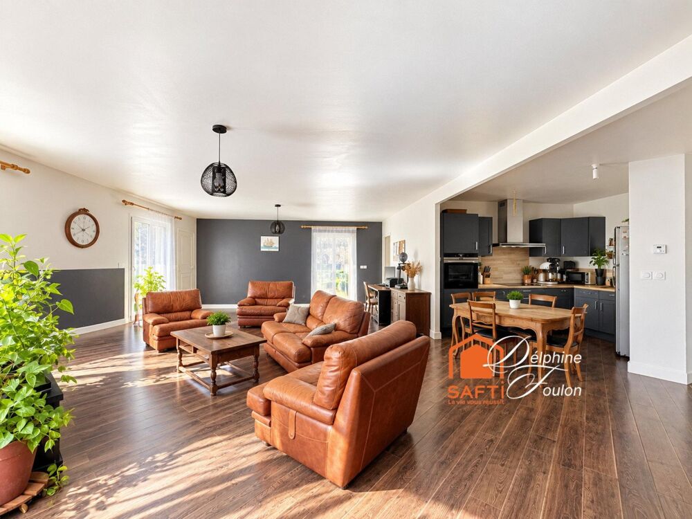 Vente Maison Belle maison familiale avec 4 chambres, grand garage et jardin Saint-andre-le-gaz
