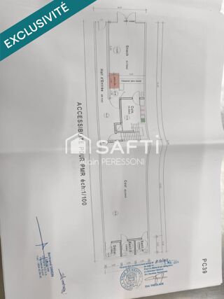  Immeuble à vendre 200 m²