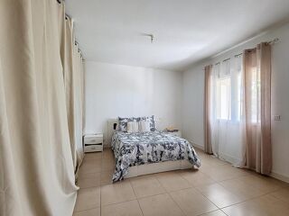  Maison  vendre 8 pices 180 m