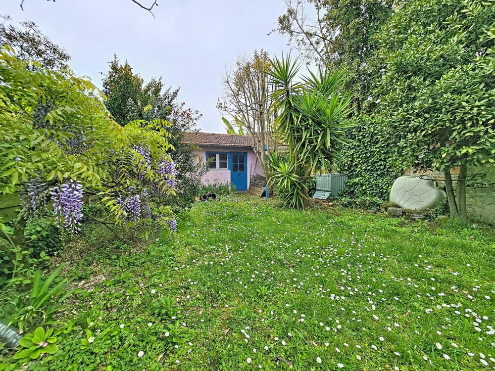 Vente Maison Echoppe familiale lumineuse, avec jardin intimiste et dépendance. Bordeaux