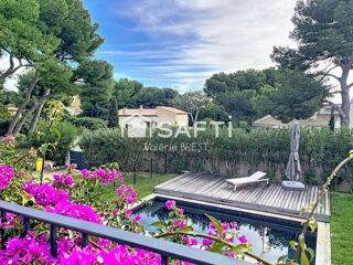  Maison � vendre 8 pi�ces 210 m�