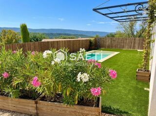 Maison 5 pièces 117 m² · à Goult · 117 m² · 896 750 €