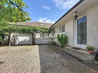  Maison à vendre 8 pièces 210 m²