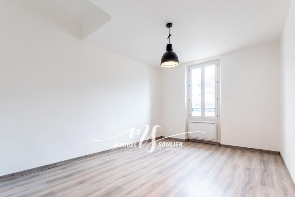 T3 duplex rénové de 63.74 m² proche centre Rousset