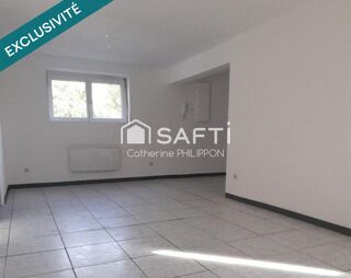  Immeuble � vendre 756 m�