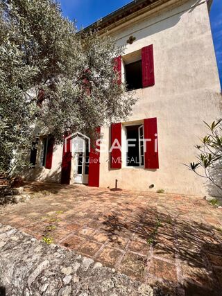  Maison � vendre 15 + pi�ces 450 m�