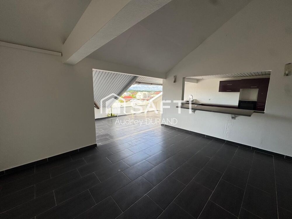APPARTEMENT T4 EN PLEIN CENTRE-VILLE DE CAYENNE
