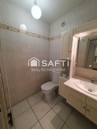  Appartement  vendre 7 pices 156 m