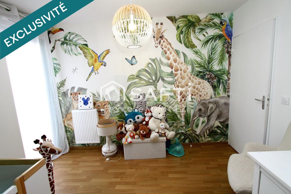 Vente Appartement Le TRAM à vos pieds, la crèche sous l'immeuble, 2 grages mitoyens en sous-sol Saint-priest