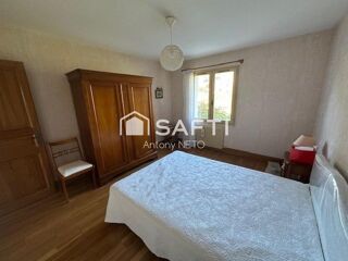  Maison  vendre 8 pices 212 m