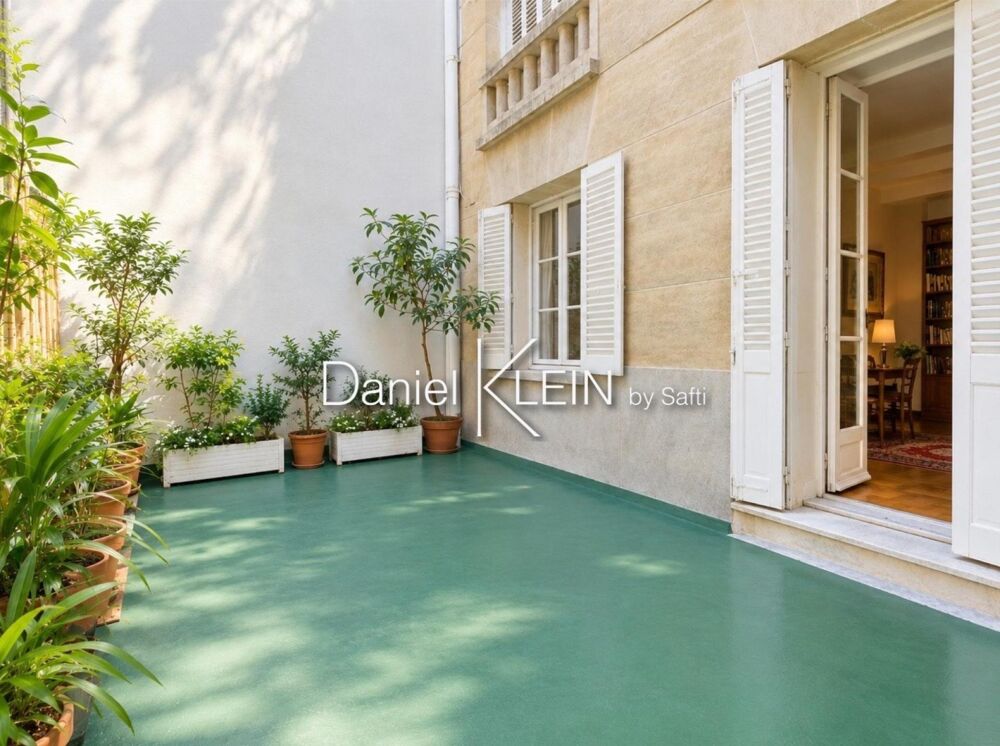Vente Appartement Triangle Or, Appartement de 105m2,Terrasse 20m2 Paris 8