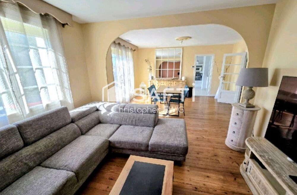 MAISON FAMILIALE RENOVEE  154 M²  4 CHAMBRES  TERRAIN CONSTRUCTIBLE 2 400 M²  SAINT-LAURENT-DES-VIGNES