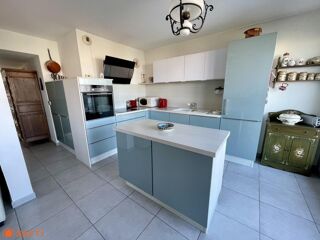  Appartement  vendre 3 pices 77 m