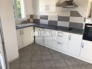 Immeuble à vendre 200 m²