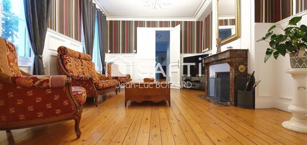 LISIEUX BELLE DEMEURE 179 m2 PROCHE CENTRE VILLE