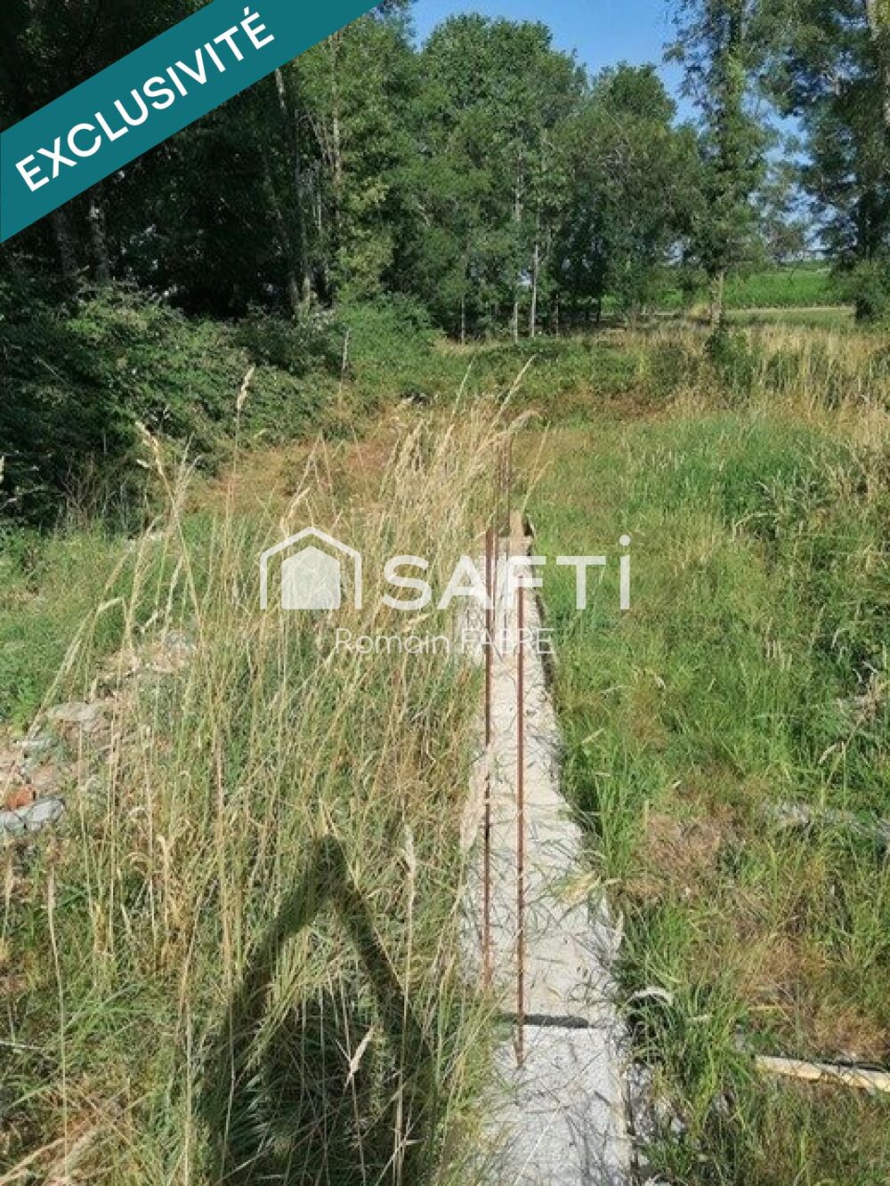 Vente Terrain Donnez vie à votre projet de construction sur une superbe parcelle prête à bâtir ! Saint-savin