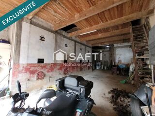  Parking / Garage à vendre 197 m²
