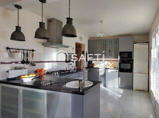  Maison  vendre 5 pices 150 m