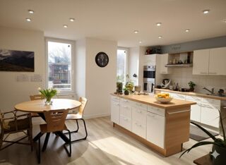  Maison à vendre 9 pièces 238 m²