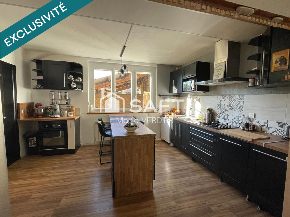 Vente Maison Maison de 235 m2 au coeur de Montbazens avec terrain Montbazens