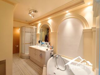  Maison à vendre 6 pièces 215 m²