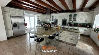  Maison � vendre 12 pi�ces 415 m�