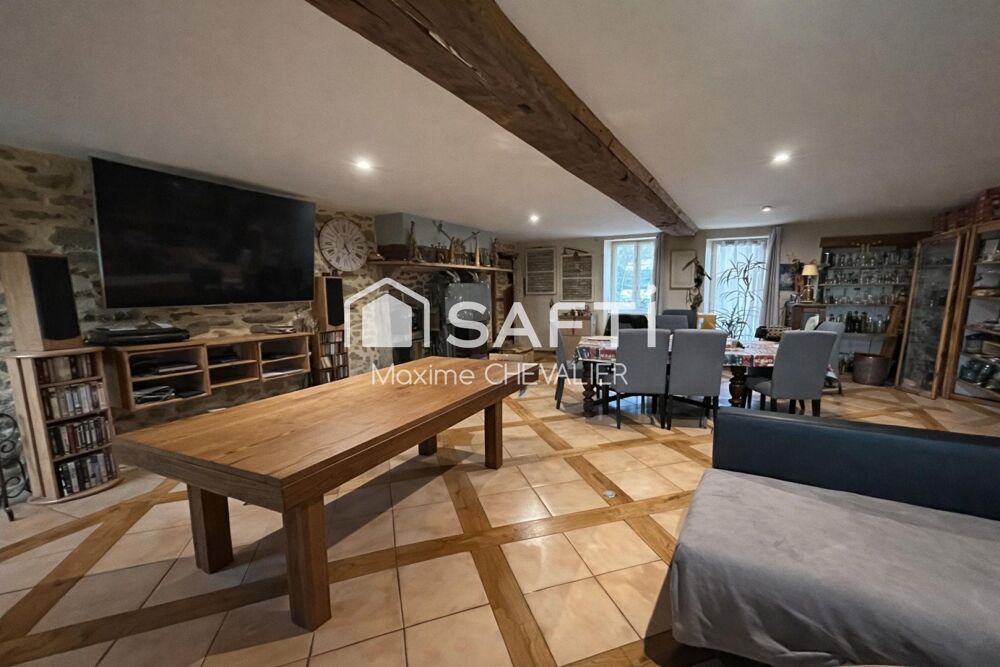 Maison authentique 8 pièces - 302m²