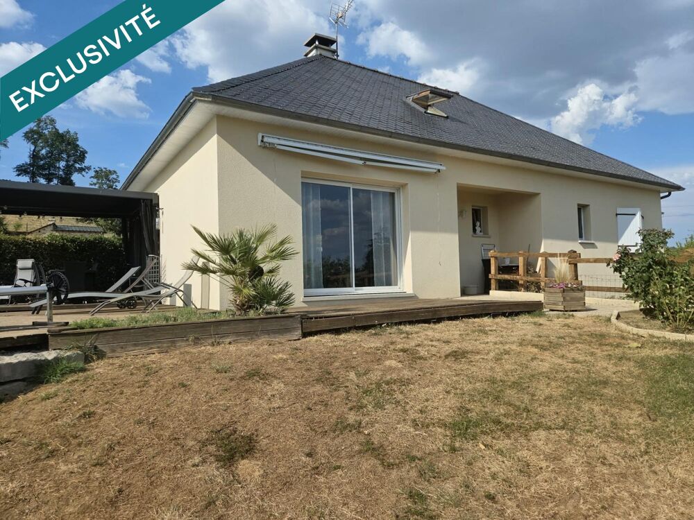 Jolie maison récente avec vue dégagée d'environ 131 m² avec piscine et grand jardin au calme