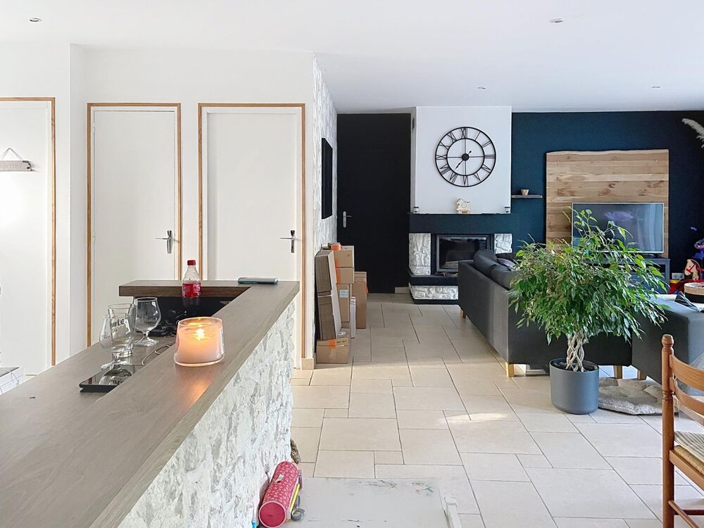 Vente Maison Maison de 122m² au centre d'un parc arboré. Saint-colomban